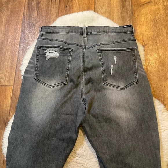 Not for sale - Picture 9 of 10